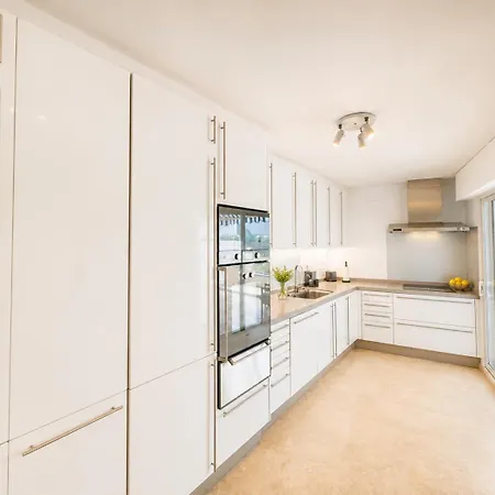 Apartment Penthouse With Seaviews By Kura Homes Marbella